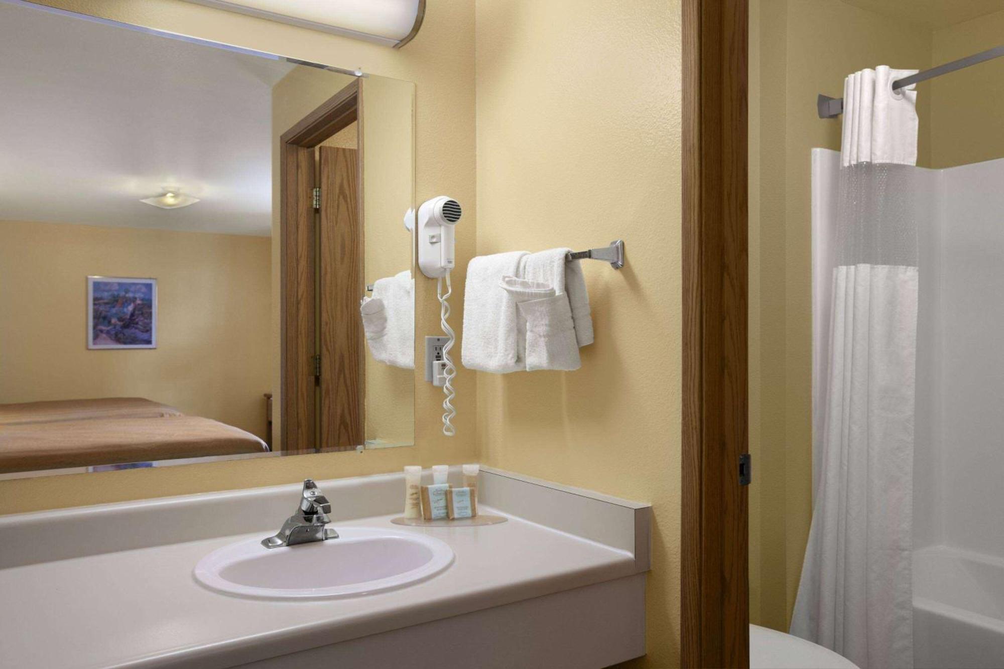 Travelodge By Wyndham Wenatchee Eksteriør bilde